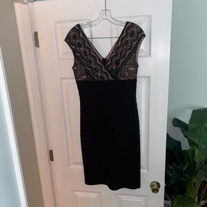Adrianna Papell Elegant Black Lace Dress